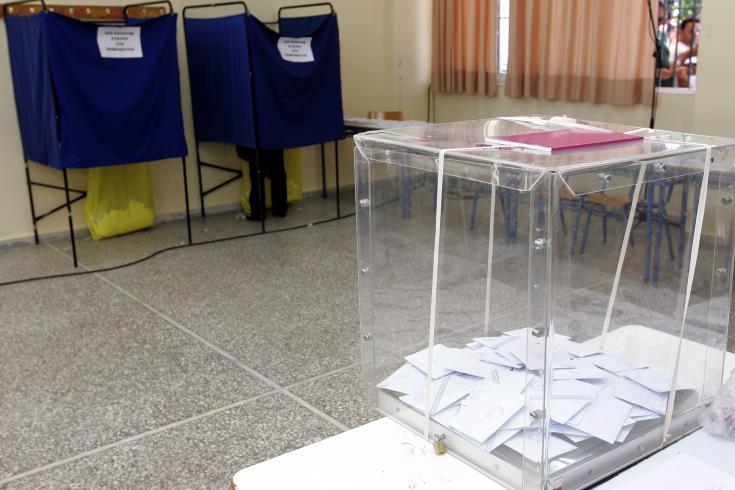 Προεδρικές: Παράδοση των ψηφοδελτίων στους Εφόρους Εκλογής τη Δευτέρα και Τρίτη