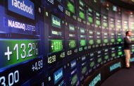 Πανικός στη Wall Street - Πέφτει η μετοχή του Facebook