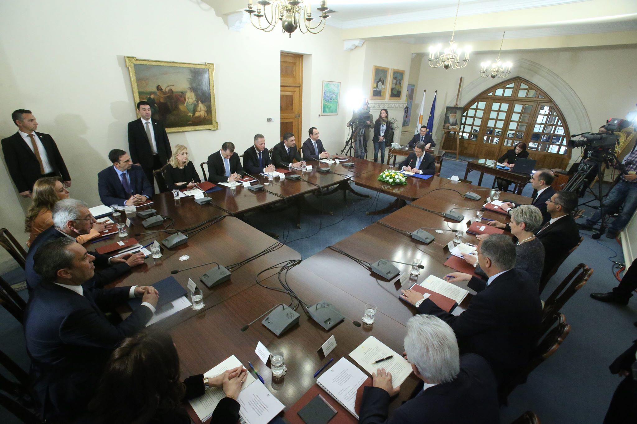 Κύπρος: Πλήρωση κενών θέσεων στο Δημόσιο - Τι αποφάσισε το Υπουργικό