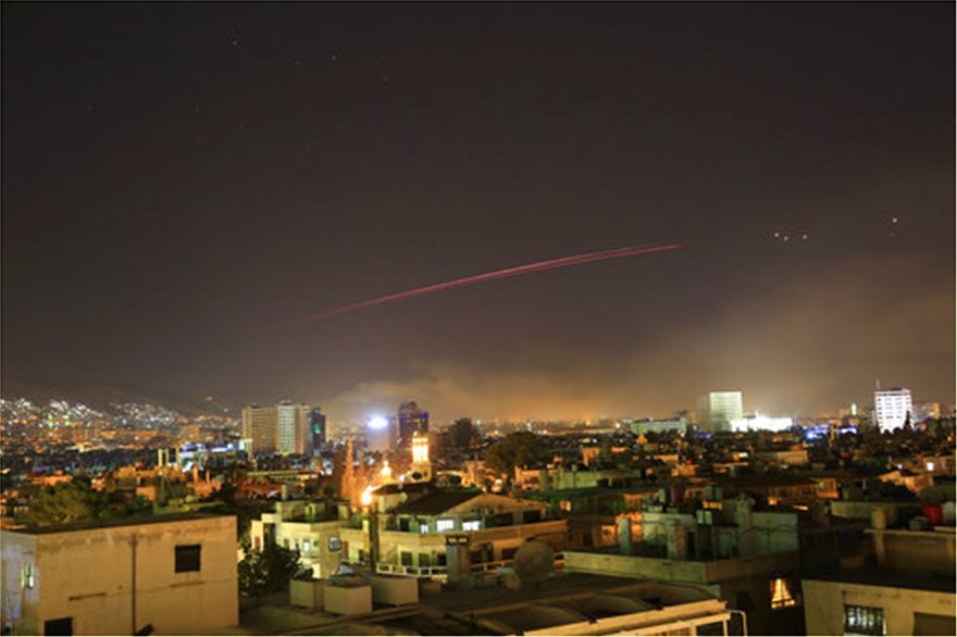 Συρία: Χτύπησαν με πυραύλους τα ξημερώματα ΗΠΑ, Βρετανία και Γαλλία - ΦΩΤΟΓΡΑΦΙΕΣ