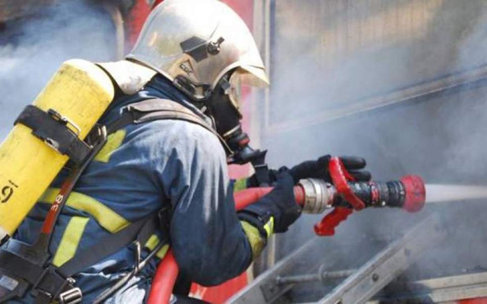Πάφος: Φωτιά σε εγκαταλειμμένο κτίριο στο Μούταλο 