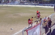 Απίστευτο ξύλο σε γυναικείο αγώνα ποδοσφαίρου - BINTEO