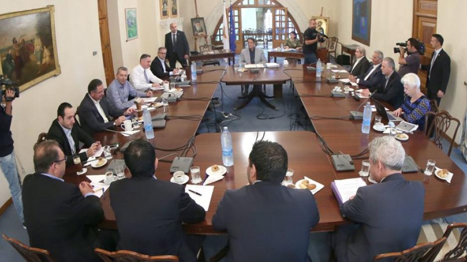 Ο Αναστασιάδης ενημερώνει το Εθνικό Συμβούλιο για το Κυπριακό