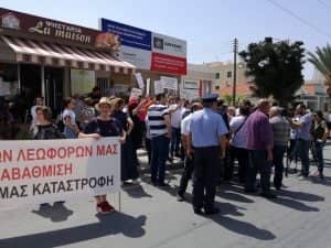 Πάφος:  Λεωφόρος Ελλάδος-Εκ νέου Διαμαρτυρία καταστηματαρχών