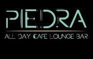 Κενή θέση εργασίας στο Piedra cafe-lounge bar