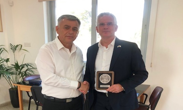 Δήμαρχος Πόλης Χρυσοχούς: Συνάντηση με τον Πρέσβη του Ισραήλ στην Κύπρο