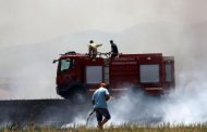 ΕΚΤΑΚΤΟ: Πυρκαγιά στη Δρούσεια - Στη μάχη και εναέρια μέσα πυρόσβεσης