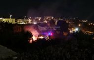 Εκτακτο: Φωτιά σε καλαμιόνες στη Λαϊκή Αγορά Πάφου