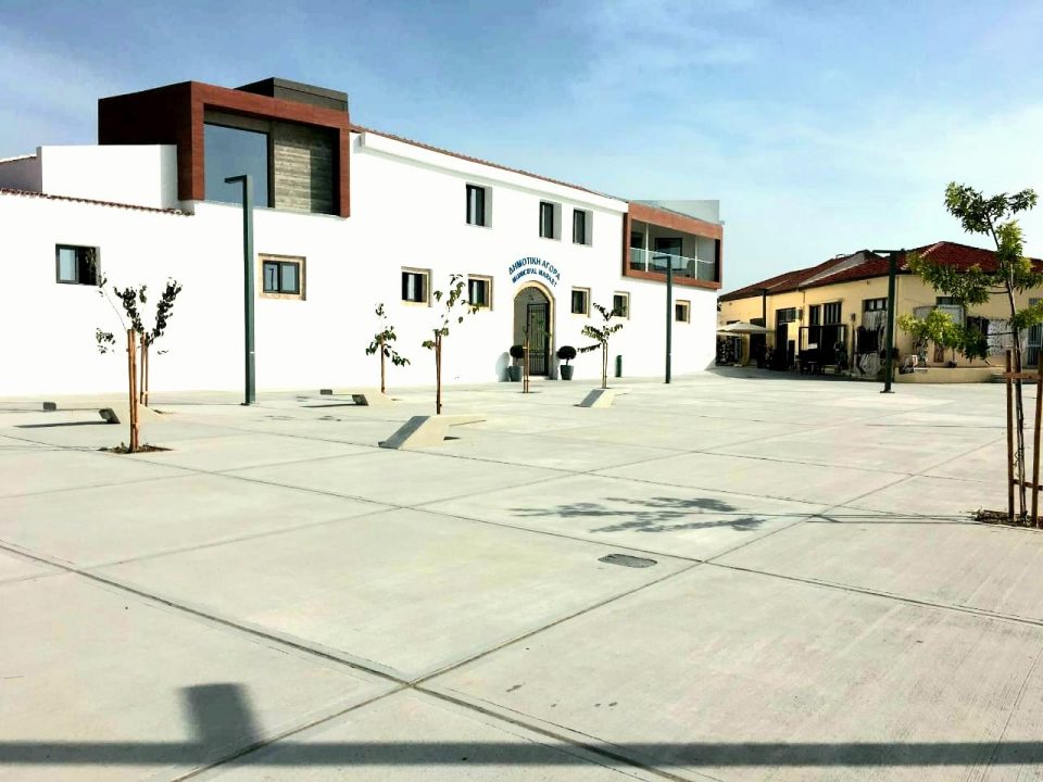 Δήμος Πάφου: «Μπήκαν» οι υπογραφές για ενοικίαση του καφεστιατορίου στη Δημοτική Αγορά