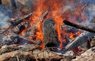 Σε επίπεδο «Κόκκινου Συναγερμού» παραμένει ο κίνδυνος πρόκλησης δασικών πυρκαγιών
