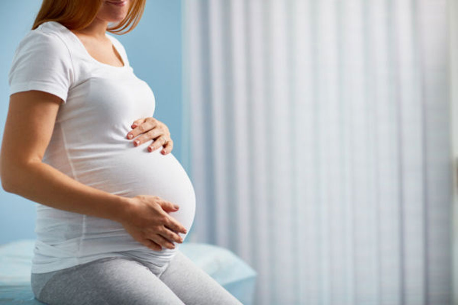 Προς έγκριση το νομοσχέδιο για αύξηση της άδειας μητρότητας