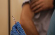 Πέραν των 800 ραντεβού για εμβολιασμό παιδιών 12-15 ετών μέχρι τις 8 τη Δευτέρα
