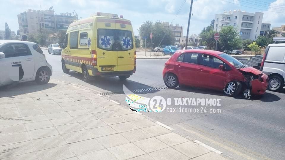 ΕΚΤΑΚΤΟ: Τροχαίο ατύχημα στην Πάφο – Δύο άτομα στο Νοσοκομείο (ΦΩΤΟΣ)