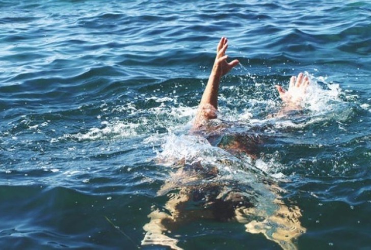 Πάφος: Σωτήρια παρέμβαση ναυαγοσώστη, έσωσε 70χρονο τουρίστα