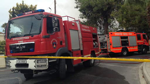 Έτρεχε η Πυροσβεστική στα Χολέτρια-Κινδύνεψε εξοχική κατοικία από φωτιά