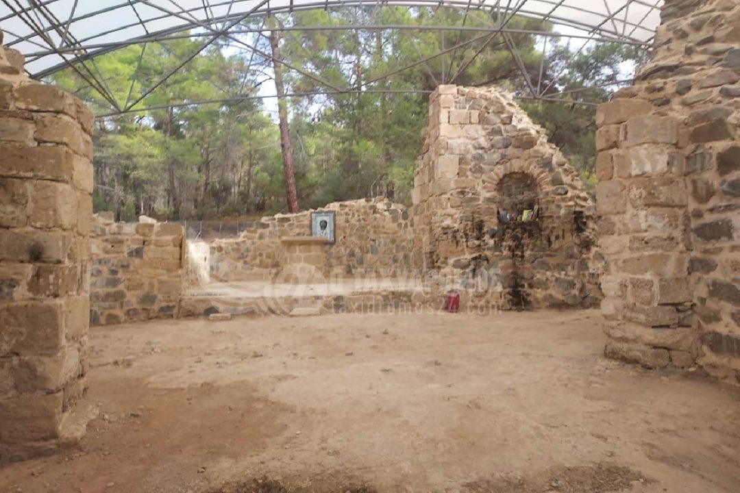 Πάφος: Ανέγερση μοναστηριού στη Γυαλιά από Αναστασιάδη - Δώρο στη γεωργιανή κοινότητα