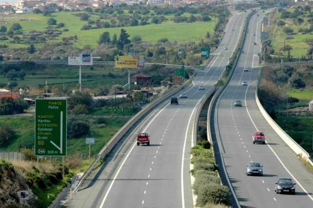 Κλειστό τμήμα του αυτοκινητόδρομου Λεμεσού – Πάφου λόγω οδικών έργων