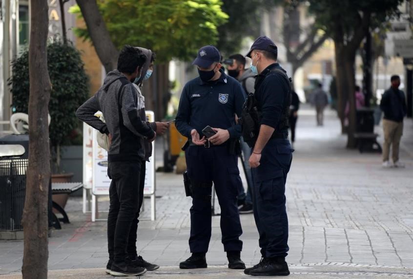Σε καταγγελίες 6 πολιτών και 4 υποστατικών, προχώρησε η Αστυνομία για παραβίαση μέτρων το τελευταίο 24ωρο