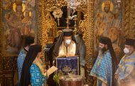 Ο Αρχιεπίσκοπος Κύπρου στους επίσημους εορτασμούς των Θεοφανίων στην Λάρνακα - Φώτο