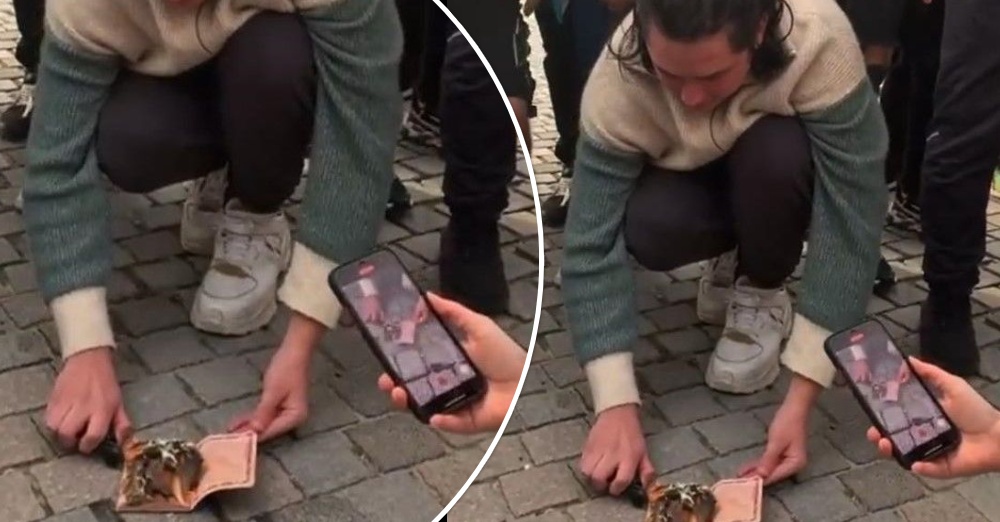 Πάφος: Νεαρός Ρώσος καίει το διαβατήριο του - Βίντεο