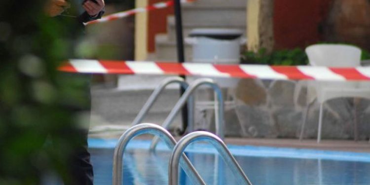 Πάφος: Εξετάσεις Αστυνομίας για το τραγικό συμβάν με την τρίχρονη στην πισίνα