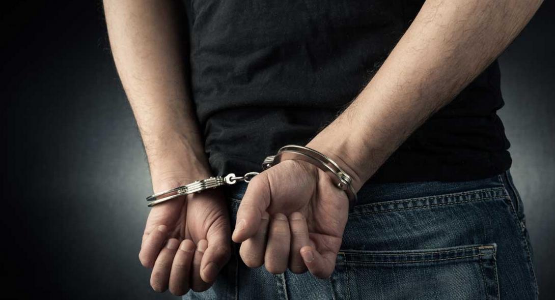 Πάφος: Υπό κράτηση 43χρονος για κλοπή δύο καταστημάτων στην Π. Χρυσοχούς
