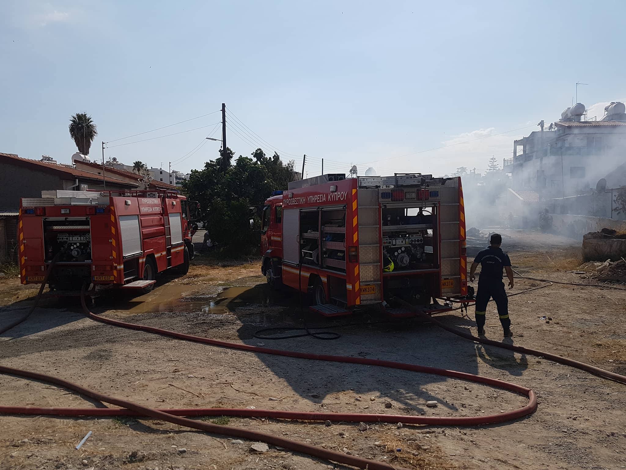 Πάφος: Πυρκαγιά εκδηλώθηκε σε σταθμευμένο όχημα