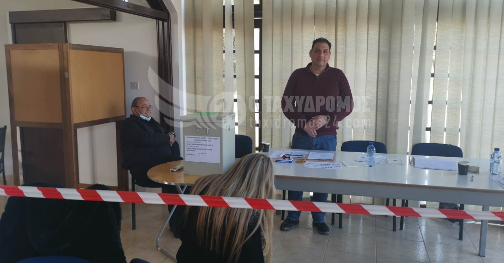 ΜΗΤΡΟΠΟΛΗΤΙΚΕΣ: Ομαλά η εκλογική διαδικασία -Πόσοι προσήλθαν στις κάλπες -ΦΩΤΟ