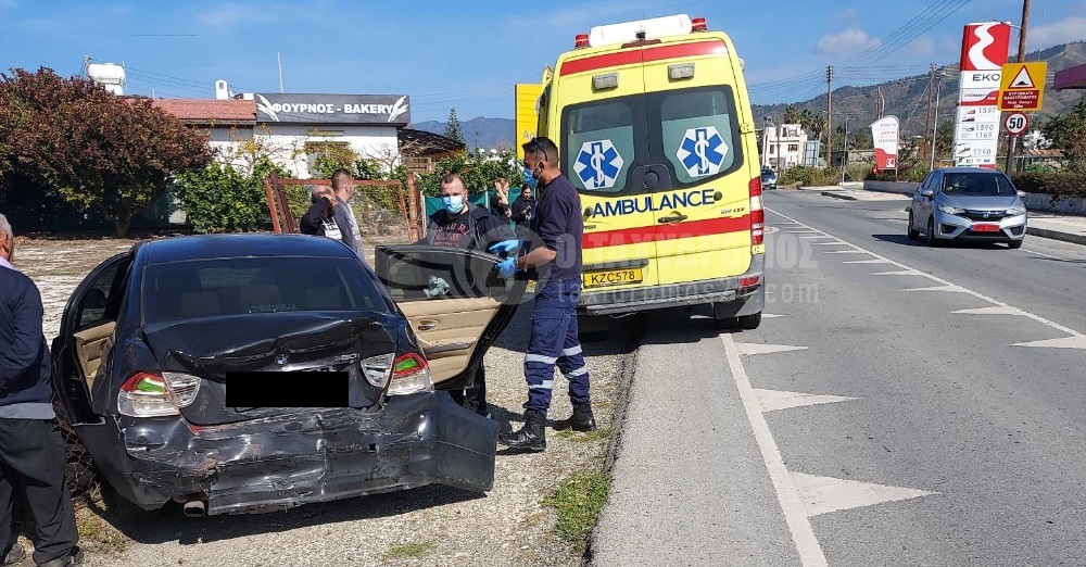 Τροχαίο με δυο τραυματίες στην Αργάκα