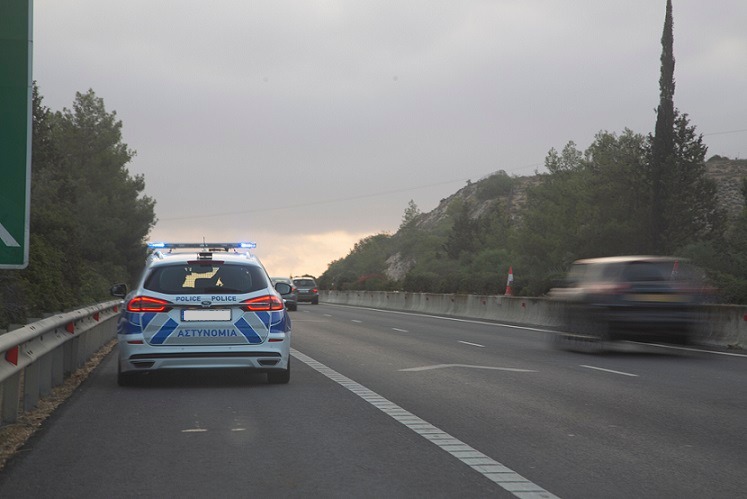 Αυξημένη παρουσία της Αστυνομίας στους δρόμους το τριήμερο