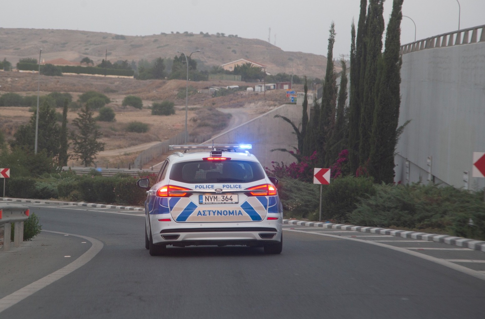 Έχασε τον έλεγχο του οχήματος του και αναποδογυρίστηκε στον αυτοκινητόδρομο Λεμεσού-Πάφου