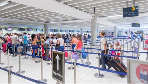 Ρεκόρ επιβατικής κίνησης στα αεροδρόμια Λάρνακας και Πάφου τον Φεβρουάριο