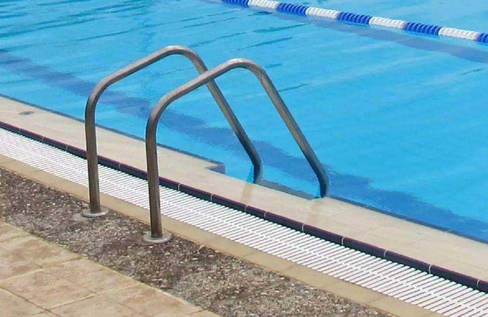 Παιδάκι εντοπίστηκε αναίσθητο σε πισίνα στην Έμπα