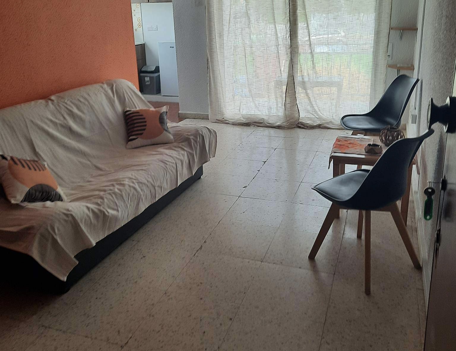 Ενοικιάζεται studio στην Πάφο (ΦΩΤΟ)