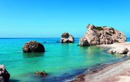 Η Κύπρος πρώτη στην Ευρώπη με τα καθαρότερα νερά κολύμβησης