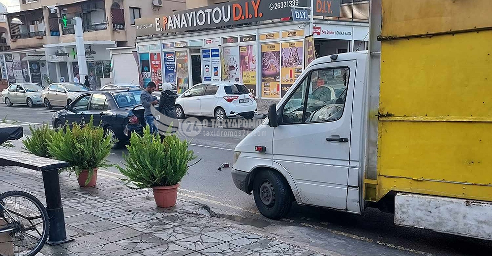 Π. Χρυσοχούς: Τροχαίο ατύχημα με ελαφρά τραυματίες