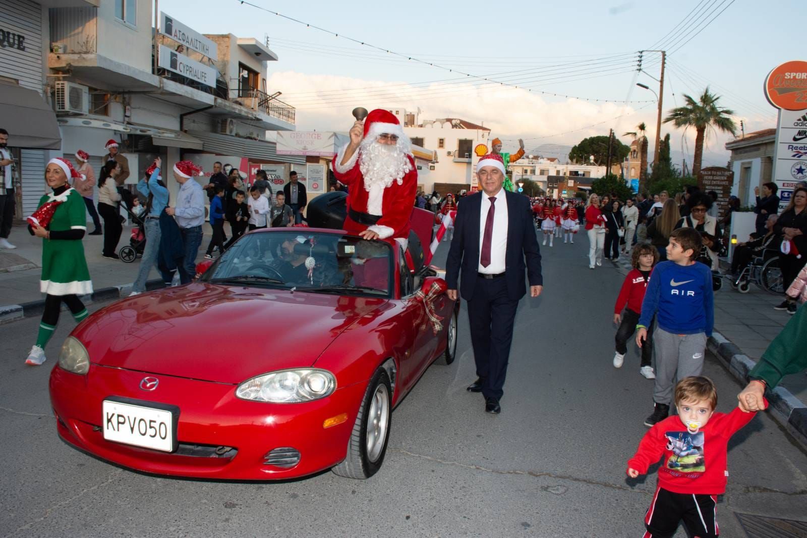 Δ. Πόλης Χρυσοχούς: Έριξε αυλαία το Χριστουγεννιάτικο Χωριό