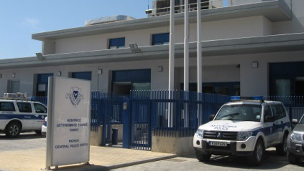Πάφος: Σύλληψη 16χρονου για υπόθεση κατοχής ναρκωτικών και μαχαιροφορίας