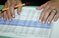 Μέχρι την Τρίτη οι αιτήσεις για εγγραφή στους εκλογικούς καταλόγους