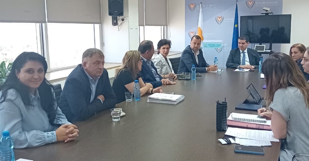 Συνάντηση Υπ. Υγείας με αντιπροσωπεία ομογενών και υποψήφιο Δήμαρχο Εύρο Λοϊζίδη