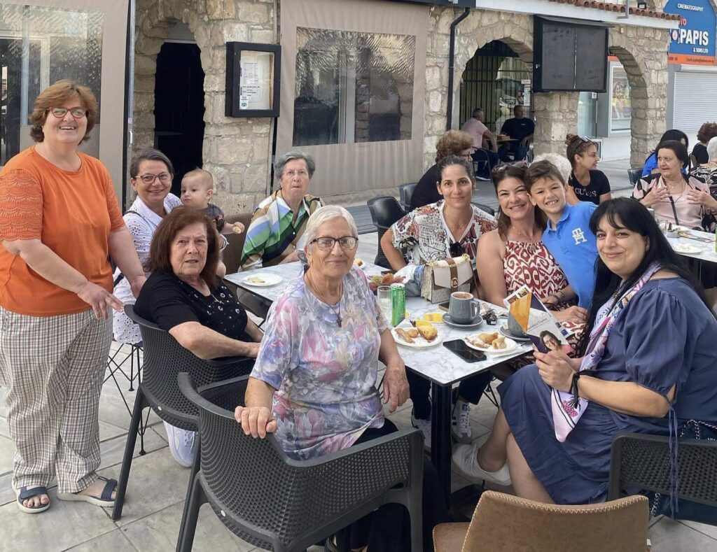 Προεκλογική συγκέντρωση της υποψήφιας για την Αντιδημαρχία της Γεροσκήπου Χαρίκλειας Σαρίκα Προεκλογική συγκέντρωση της υποψήφιας για την Αντιδημαρχία της Γεροσκήπου Χαρίκλειας Σαρίκα