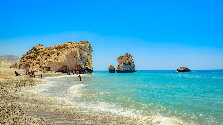 Η Κύπρος στην πρώτη θέση στην Ευρώπη με τα καθαρότερα νερά κολύμβησης για 2η συνεχή χρονιά