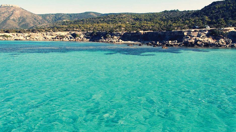 Τη σημασία της διαφύλαξης του Ακάμα τονίζει η Επίτροπος Περιβάλλοντος