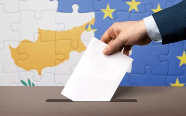 Νέες ισορροπίες στο πολιτικό σκηνικό σύμφωνα με δημοσκόπηση του ΡΙΚ