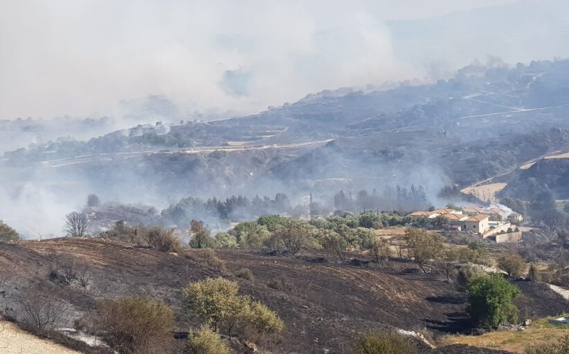 Προστατεύθηκαν δυο κατοικίες από την πυρκαγιά στην Πάφο-Τέθηκε υπό έλεγχο
