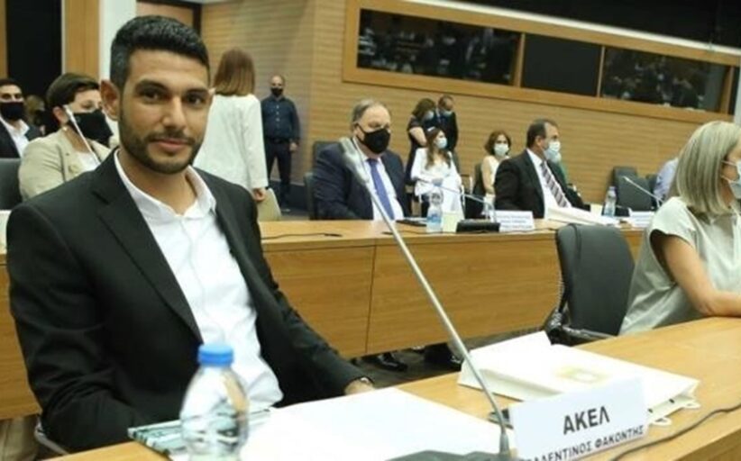 Β. Φακοντή :Ακόμη ένα  λεωφορείο στις φλόγες
