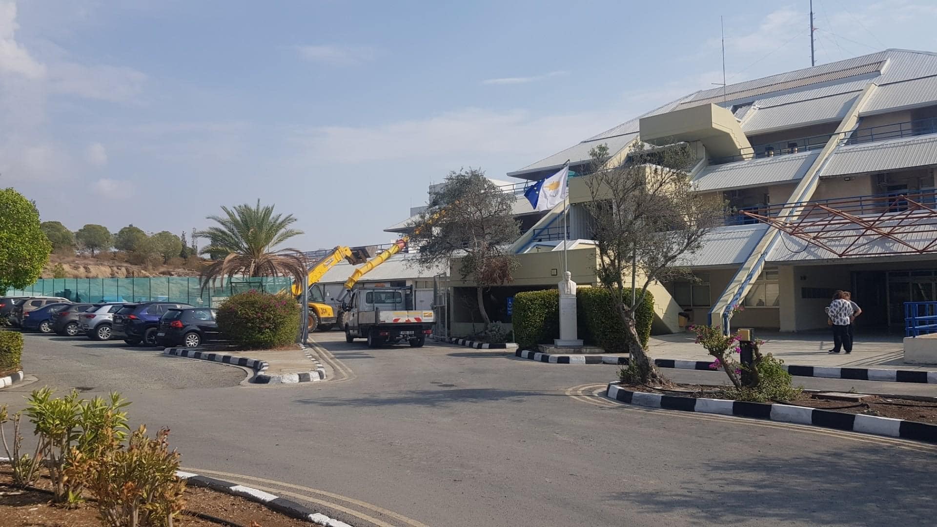 Ανεξαρτήτως γαντιών χρειάζεται αυστηρή τήρηση κανόνων υγιεινής χεριών, λέει το Υπ. Υγείας