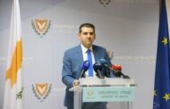 Δυνατή η τοποθέτηση απινιδωτών σε απομακρυσμένες κοινότητες, λέει ο Υπ. Υγείας