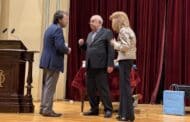 ΤΙΜΗΘΗΚΑΝ ΑΠΟ ΤΟΝ ΠΑΡΝΑΣΣΟ ΑΡΧΙΕΠΙΣΚΟΠΟΣ ΓΕΩΡΓΙΟΣ ΚΑΙ ΓΙΑΝΝΑΚΗΣ ΟΜΗΡΟΥ