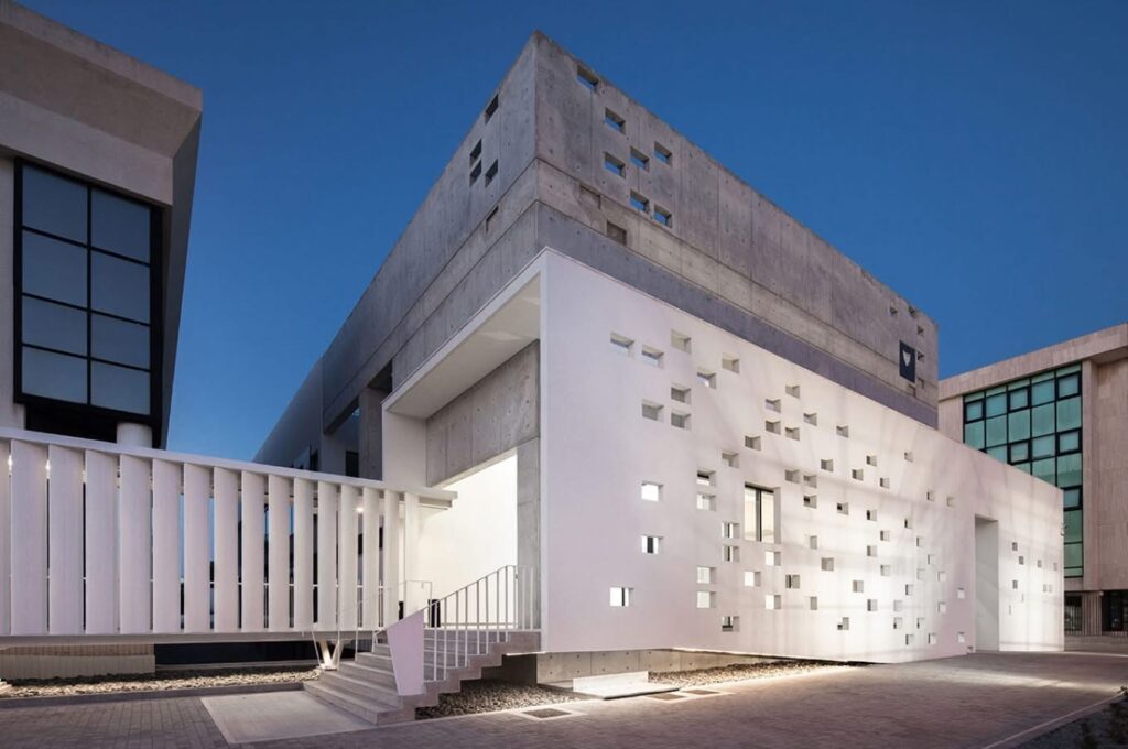 Υπόθεση σοκ στην Πάφο με σεξουαλική κακοποίηση ανήλικης: Στη φυλακή 23χρονος